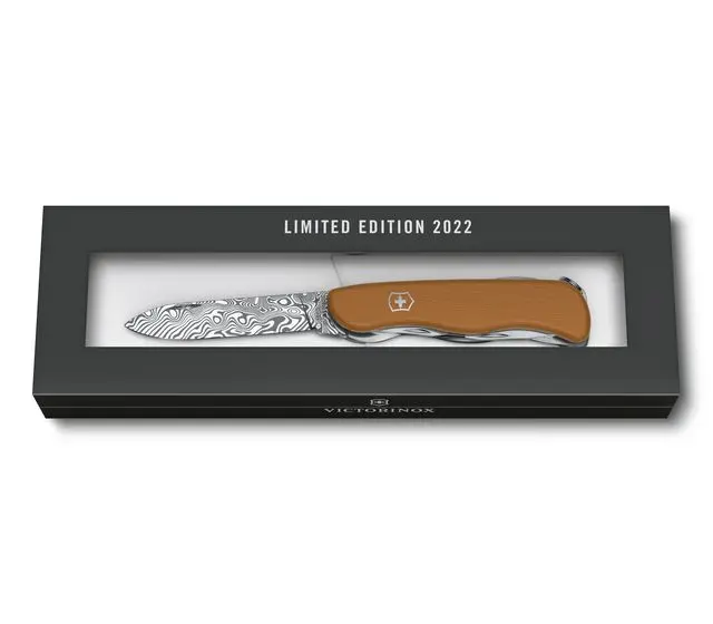 Navaja Damast Picknicker Edición Limitada 2022 0.8301.J22 Victorinox ID-1917246