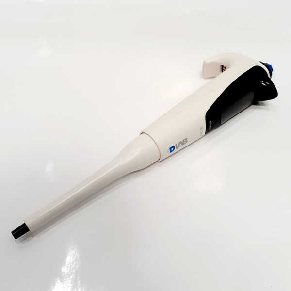 Micropipeta Electronica Digital Monocanal Vol Var 30-300ul Dlab